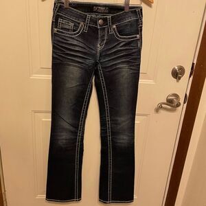 listing-status-banner